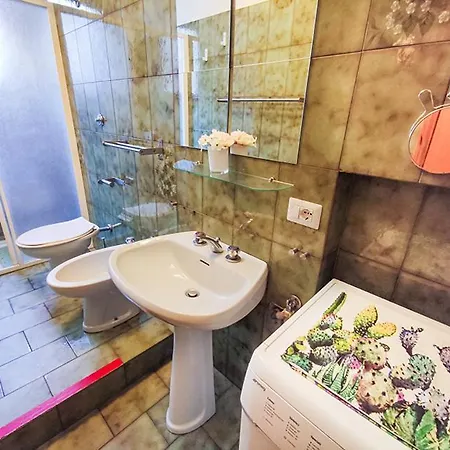 Apartman Trilocale Volta In Seconda Fila Mare *