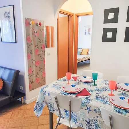 Trilocale Volta In Seconda Fila Mare Lägenhet *