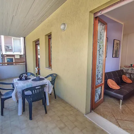 Trilocale Volta In Seconda Fila Mare