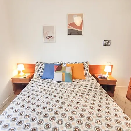 Trilocale Volta In Seconda Fila Mare * San Benedetto del Tronto