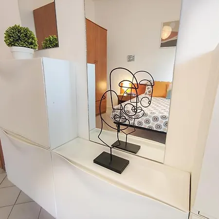 Trilocale Volta In Seconda Fila Mare * San Benedetto del Tronto